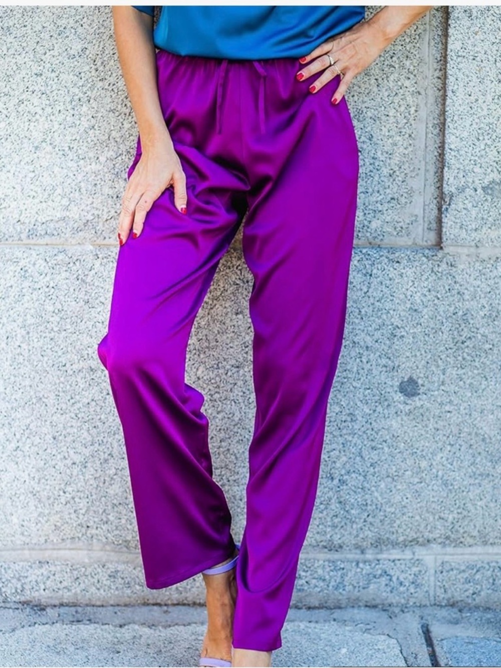 Straight-Leg Satin Pants in Vibrant Purple